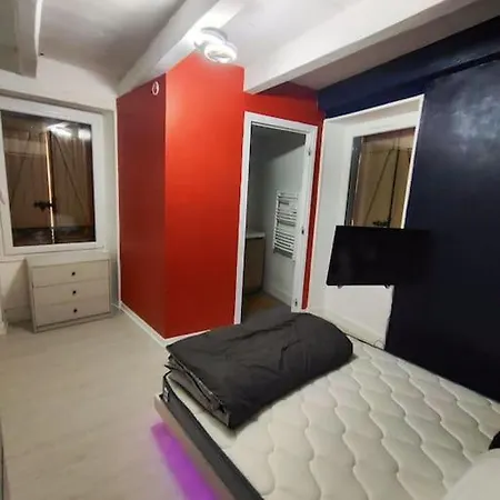 Apartmán Jolie Petite Maison De Bourg Sayat