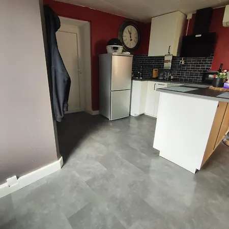 Jolie Petite Maison De Bourg