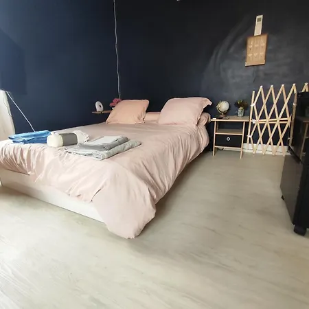 Jolie Petite Maison De Bourg * Sayat